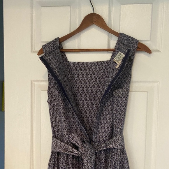 Laura Ashley Vintage Navy and White Floral Dress Teen size 12 - Picture 8 of 8